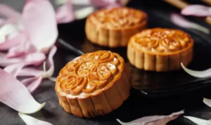 Bánh Trung Thu Nhân Sầu Riêng - Món Quà Đặc Biệt 2024