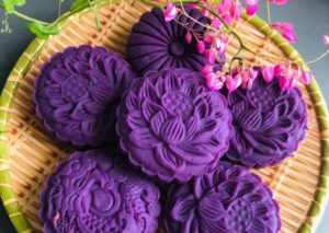 Bánh Trung Thu Nhân Khoai Môn: Hương Vị Thơm Ngon, Tinh Tế Cho Mùa Đoàn Viên