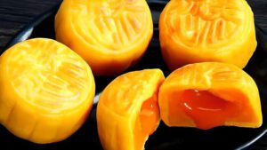 Bánh Trung Thu Lava Custard: Hương Vị Mới Lạ Cho Mùa Trăng Rằm