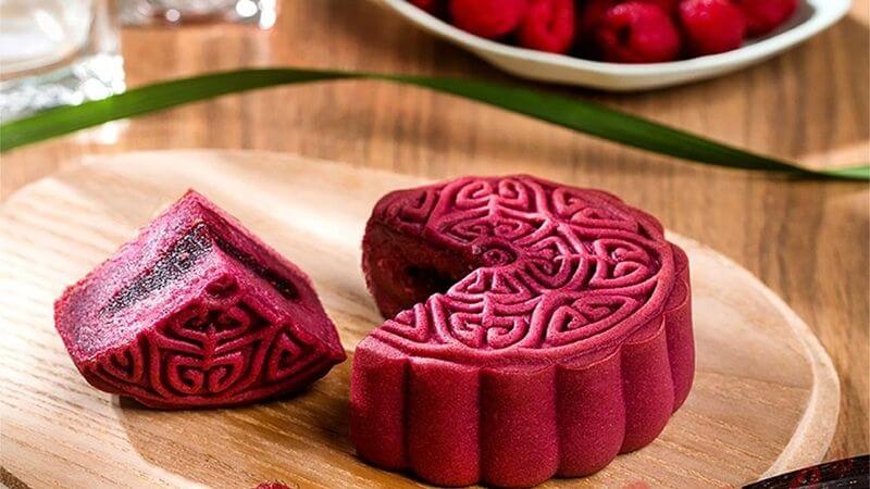 Bánh Trung Thu Màu Đỏ: Đẹp Mắt, Hấp Dẫn