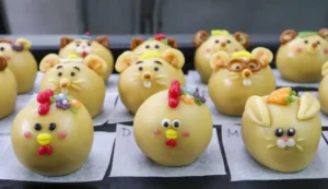 Bánh Trung Thu Hình Thú: Độc Đáo Và Dễ Thương